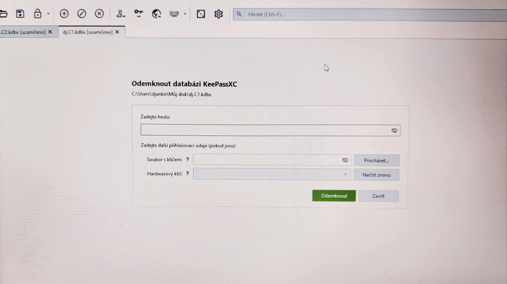 Obrázok 1: KeePassXC – Login - Kybernetická bezpečnosť