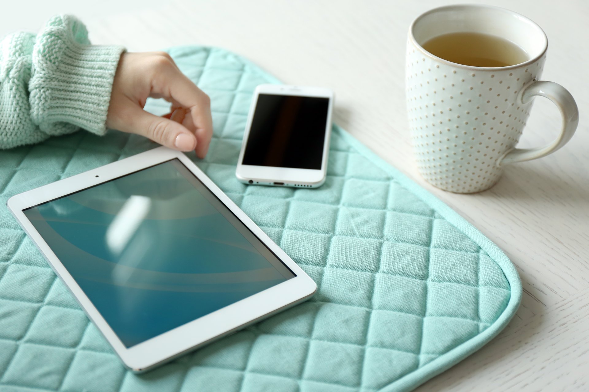 Tablet a šikovný telefón - Základné ovládanie telefónu  - Základné ovládanie telefónu 