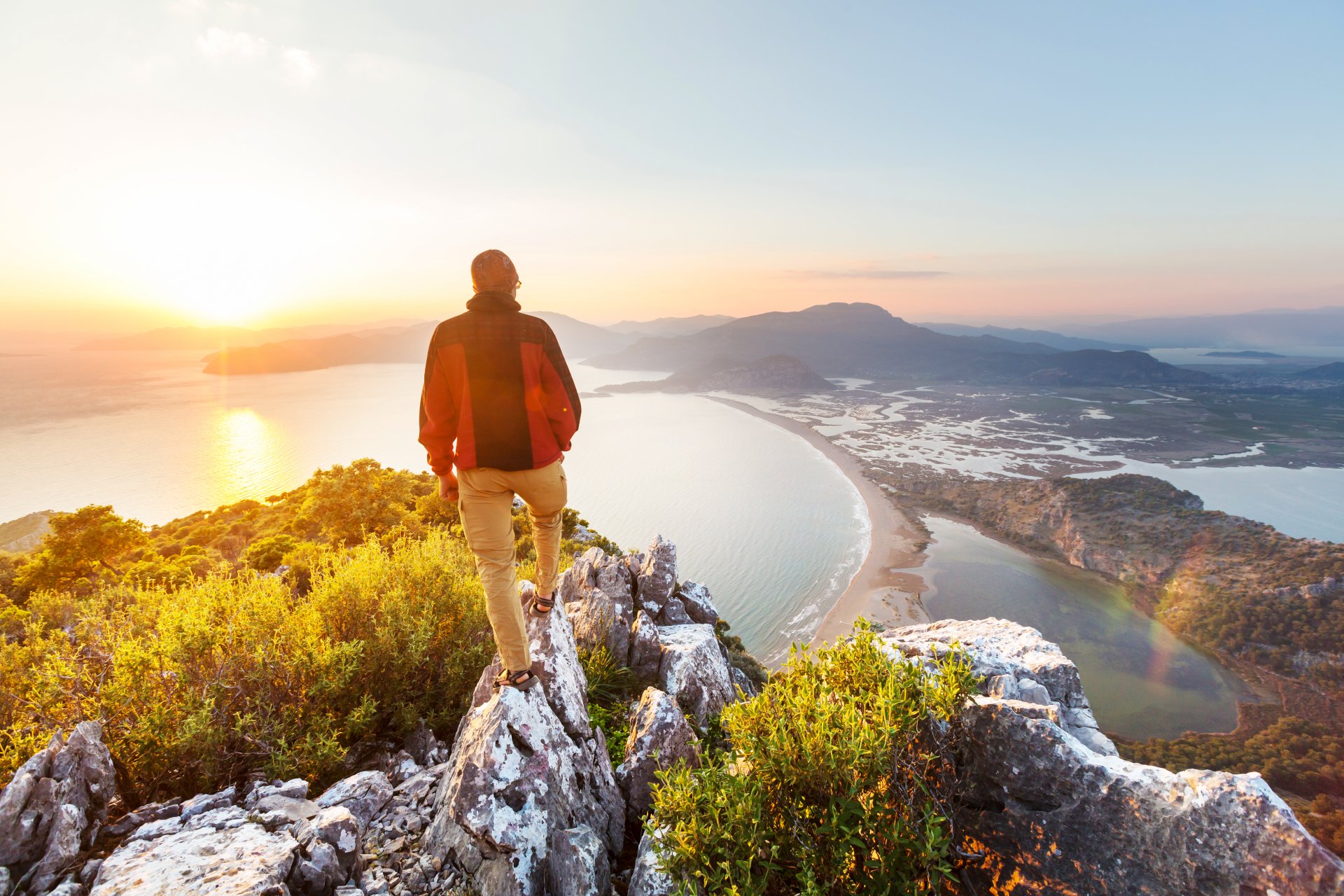 Muž na útese - AI - Majstrovstvá produktivity s umelou inteligenciou