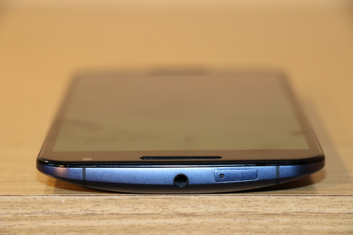 boky telefónu - Recenzia mobilných telefónov